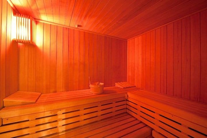 Sauna del spa en el hotel Vincci Vía 66 sobre la calle Gran Vía en Madrid