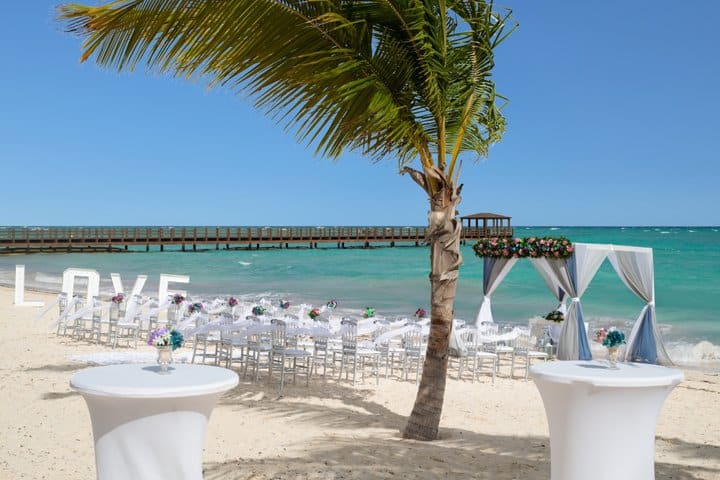 Bodas frente a la playa