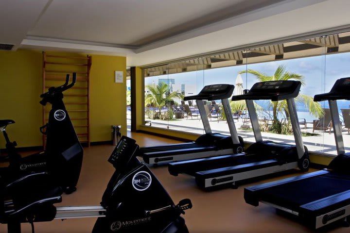 Fitness center at the Pestana Bahia Lodge