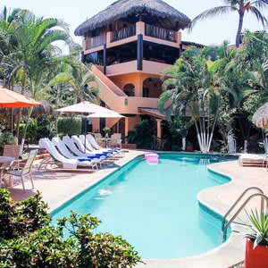 Casamar Suites