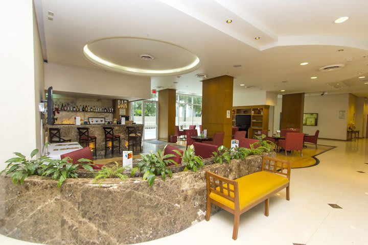 Decoración del área de lobby y recepción