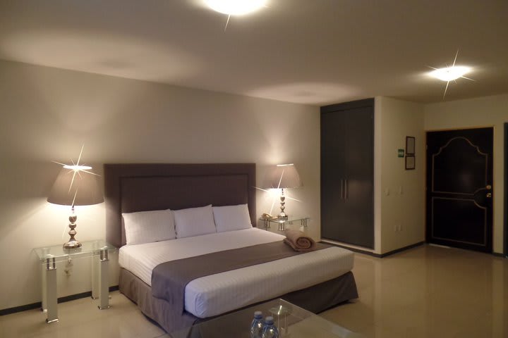 Air-conditioned guest rooms