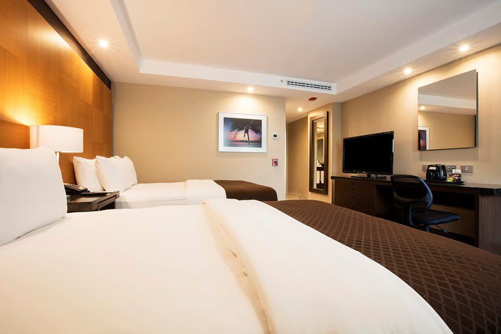 Deluxe guest room with two beds