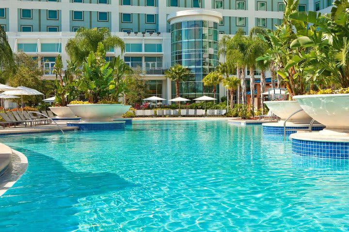 Sun loungers in the pool area