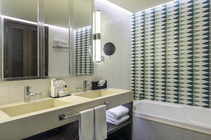 Guest bathroom of the junior suite