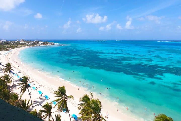 Hotel con vista a la playa