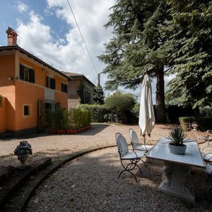 Enchanting Family Country House Near Rome