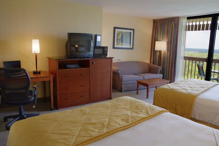 Standard room at the Best Western® in Walt Disney World®, hotel in Orlando