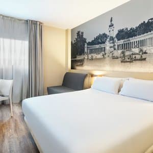 B&B Madrid Aeropuerto T1 T2 T3