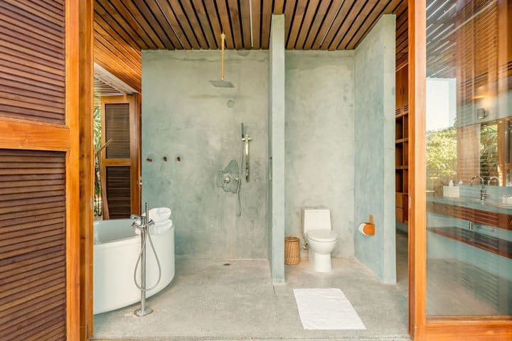 Baño privado de una habitación