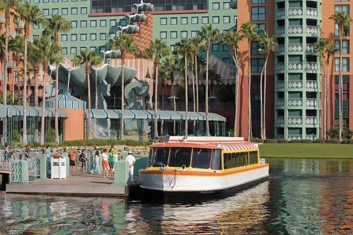 The hotel provides water transportation to Epcot and Disney's Hollywood Studios