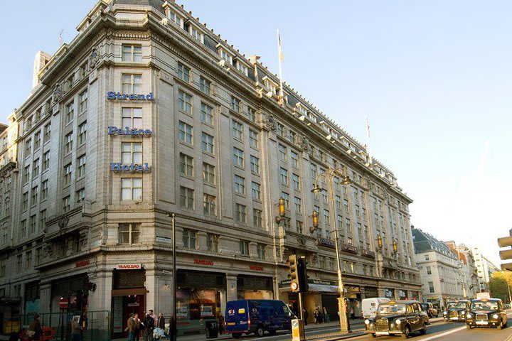 Strand Palace Hotel