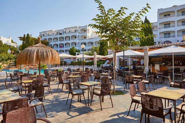 PriceTravel - Viaja fácil, sin pretextos