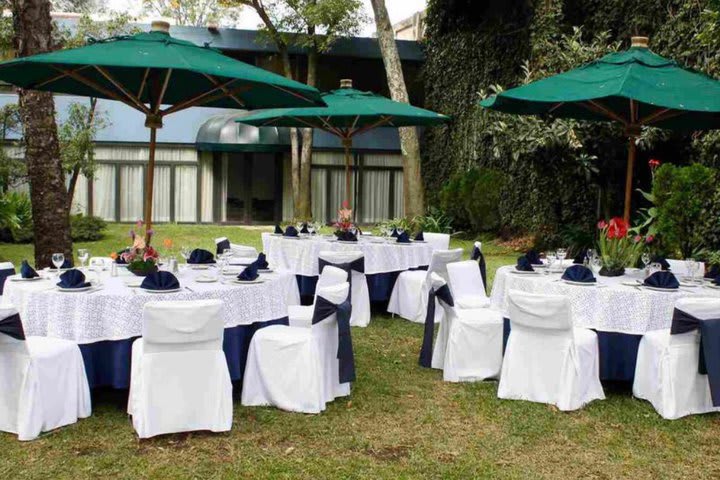 En el área de jardines se pueden realizar eventos