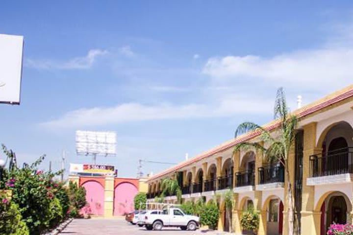 Hotel Posada Del Sol Inn Torreon México Pricetravel 