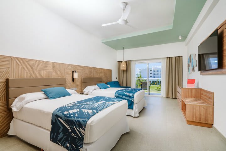 Standard double guest room with courtyard view