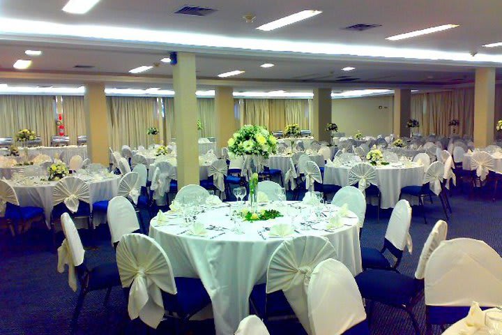 The Century Paulista Flat hotel offers wedding planning service