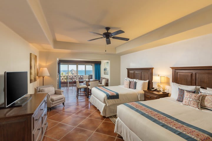 Junior suite with ocean view