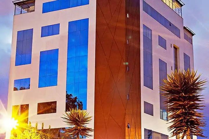SM Grand Hotel