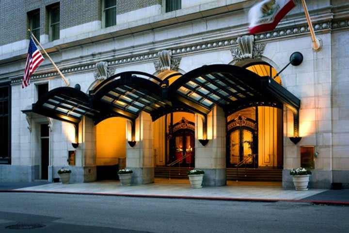 Entrance of the Palace Hotel