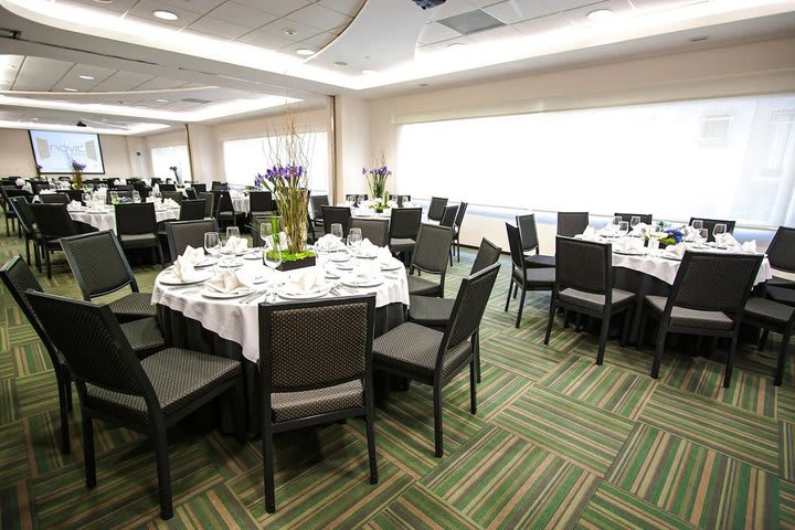 Salón y montaje para eventos