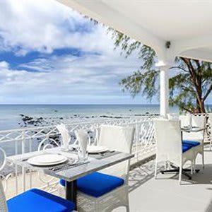 Voile Bleue Boutique Hotel