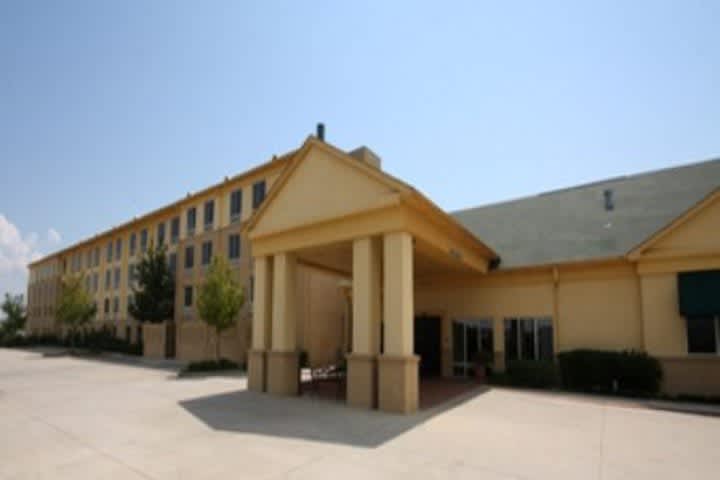 Baymont Inn and Suites New Orleans