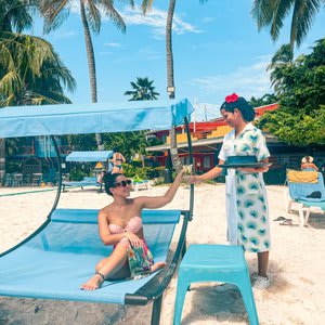 Cocoplum Beach Hotel