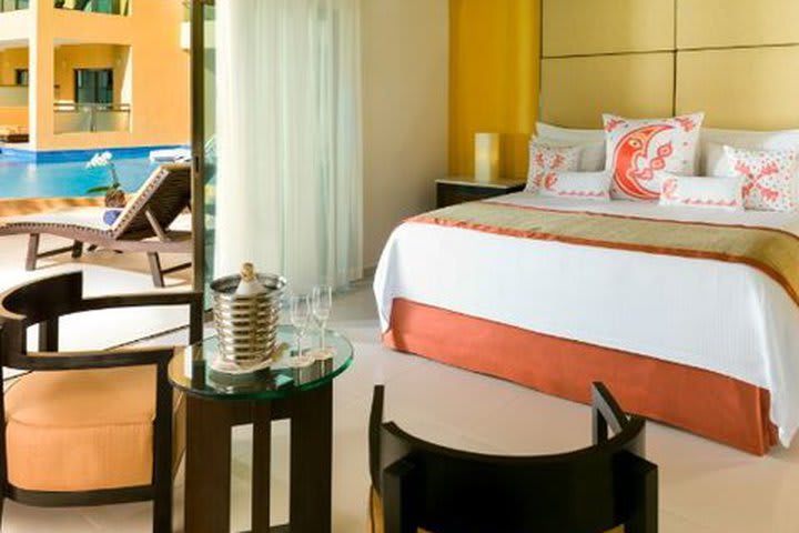 Img - Junior suite Premium swim up