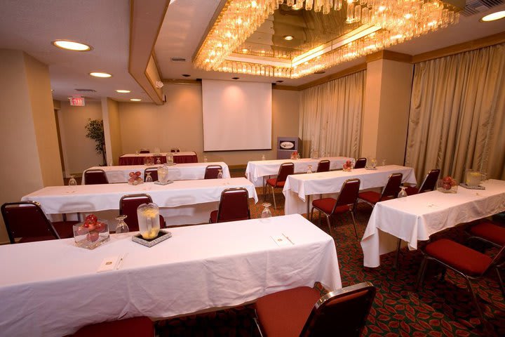 Meeting room at the Best Western® hotel in Walt Disney World® Resort