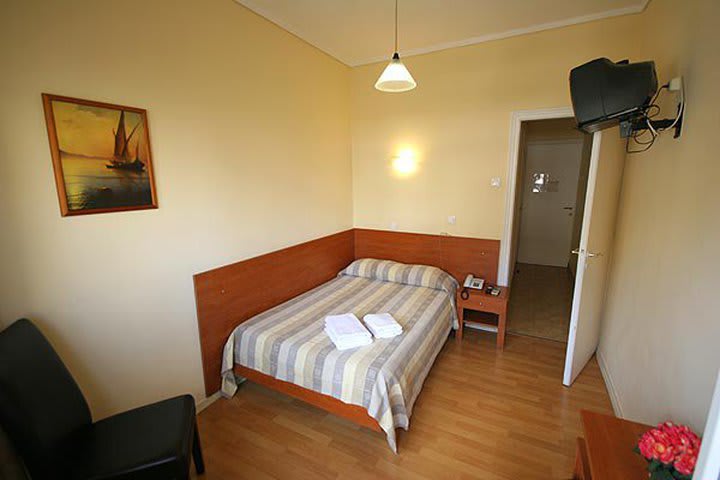 Guest room at the Aristoteles Hotel