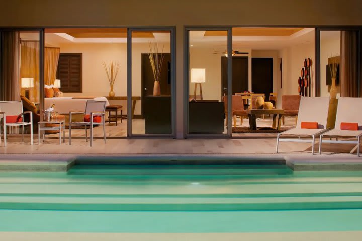 Img - Preferred Club Master Suite Swim Out Garden View - NMSKGV