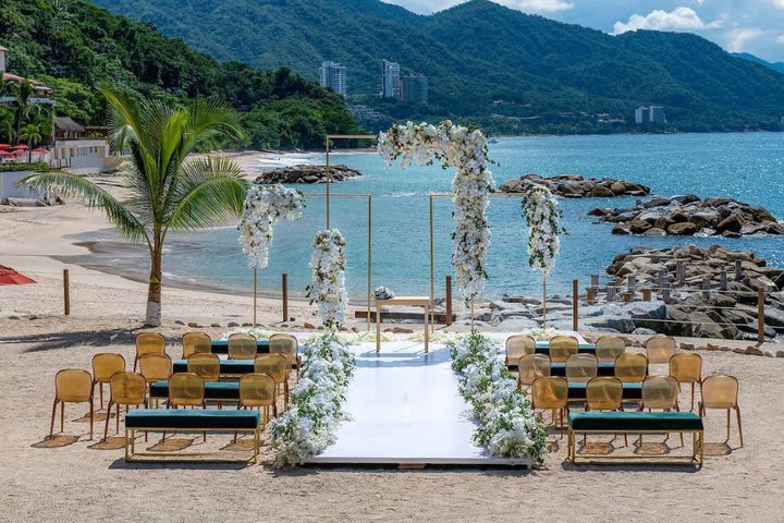 Weddings at the beach