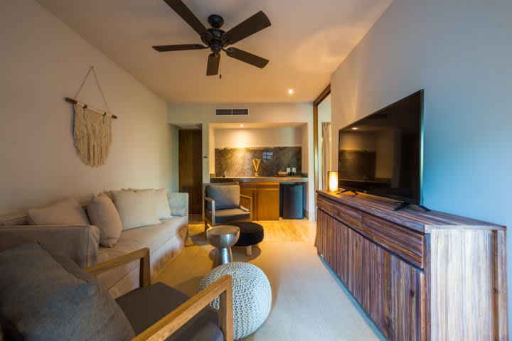 Sitting area in a suite