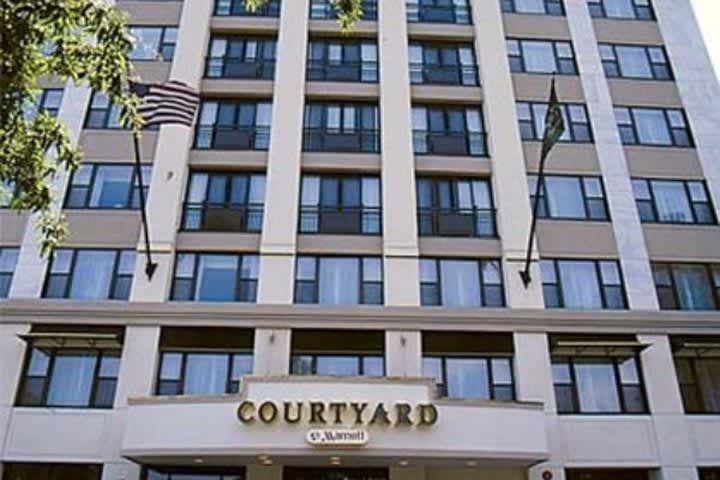 Courtyard by Marriott Washington Embassy Row