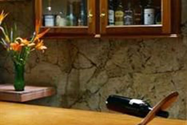 Bar del hotel Posada El Quijote Country Inn