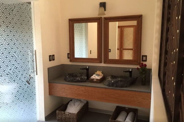 Baño de la habitación