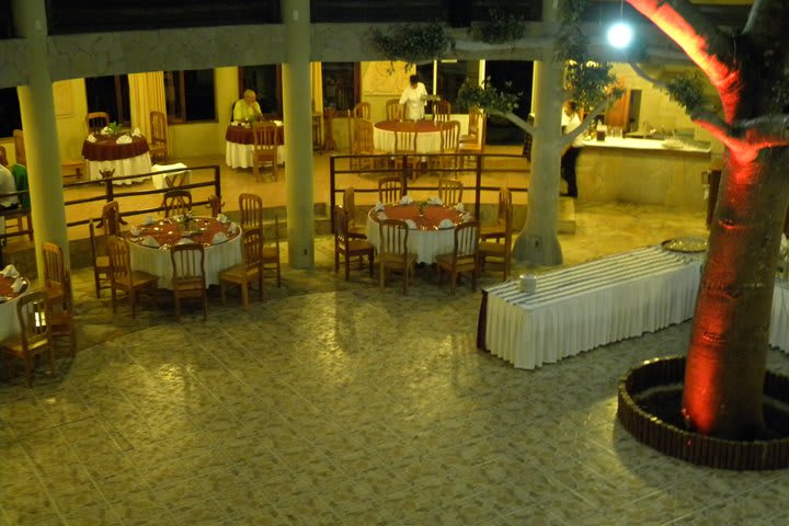 Restaurante La Casa de la Ceiba en el Hotel Villas Kin-Ha en Palenque