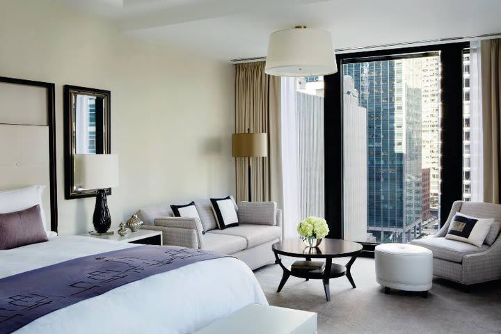 Sitting area in a junior suite at The Langham, Chicago luxury hotel