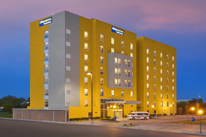 Hotel City Express Monterrey Lindavista