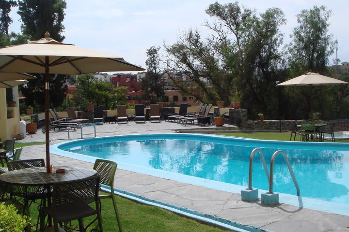 Pool at Rancho Hotel El Atascadero in San Miguel de Allende