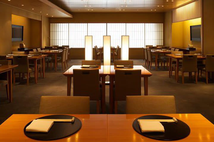 Restaurante Kakou ofrece especialidades tradicionales japonesas en el hotel Hyatt Regency de Tokyo