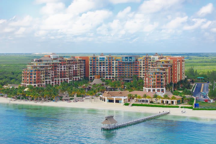 Facilities as seen from the sea