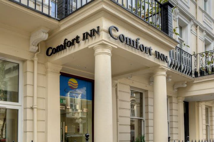 Comfort Inn business hotel in London is close to Hyde Park