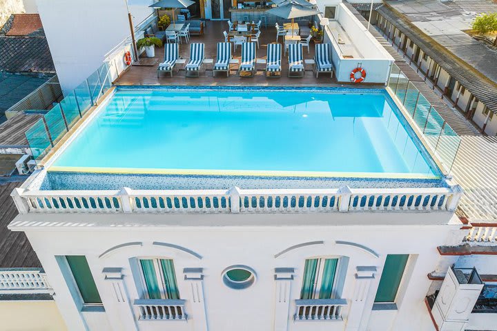 The pool on the terrace