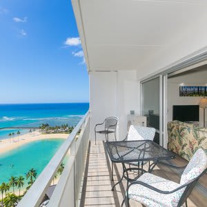 Ilikai Tower One Bedroom Lagoon View Waikiki Condos With Lanai & Free Wifi