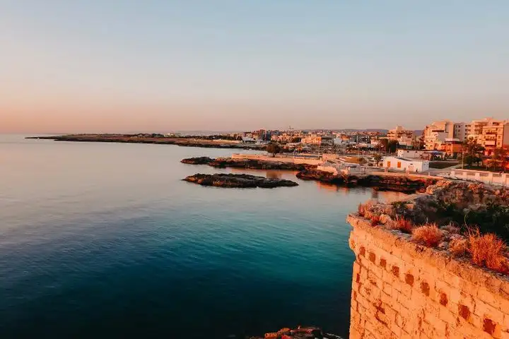 PriceTravel - Viaja fácil, sin pretextos