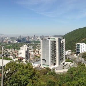 Casa Compartida En Chipinque