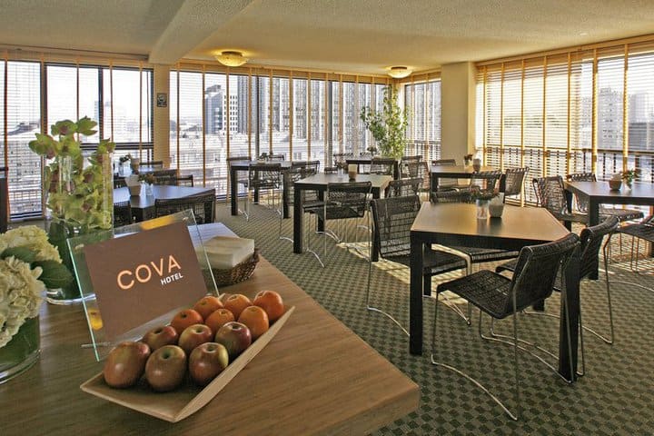 El COVA Hotel San Francisco tiene un salón de desayunos