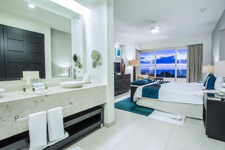 1 bedroom deluxe residence ocean view